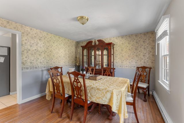 30 Sheffield Place, Mashpee, MA 02649