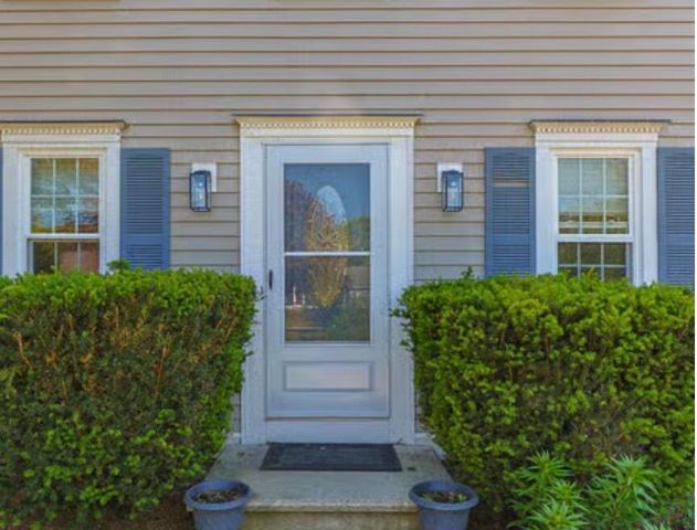 30 Sheffield Place, Mashpee, MA 02649