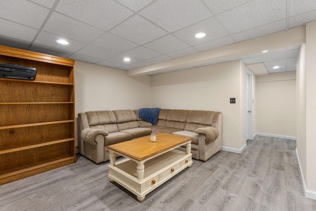 30 Sheffield Place, Mashpee, MA 02649