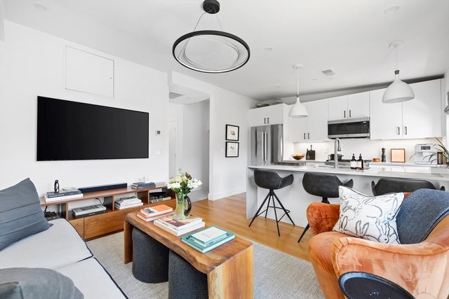 130 West Newton Street 3, Boston, MA 02118