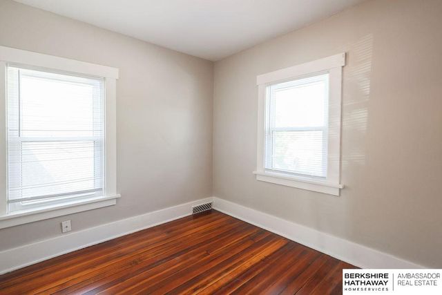 2724 N 62 Street, Omaha, NE 68104
