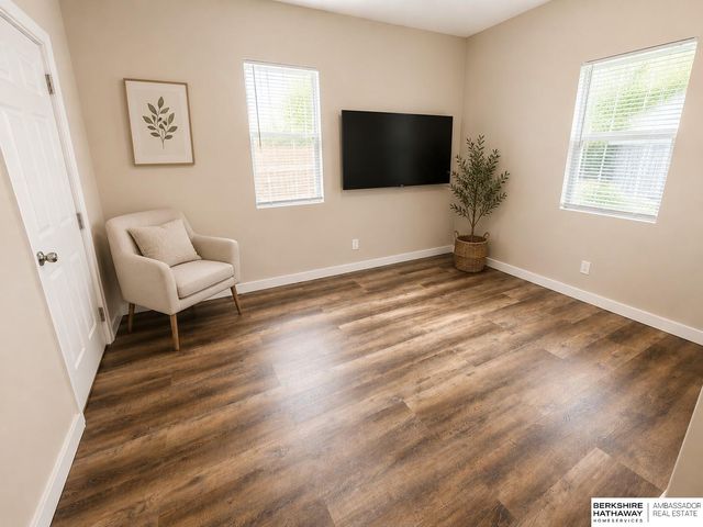 2724 N 62 Street, Omaha, NE 68104