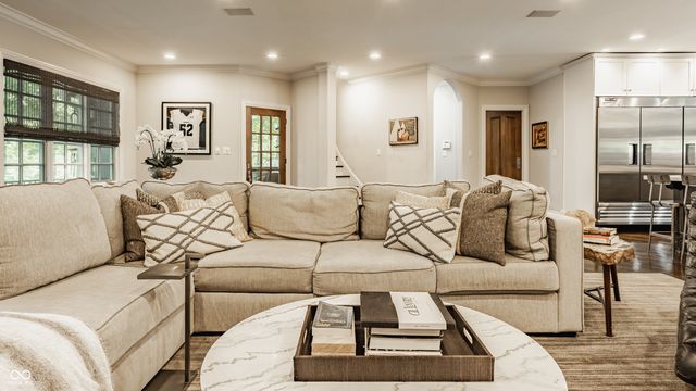110 Bow Lane, Indianapolis, IN 46220