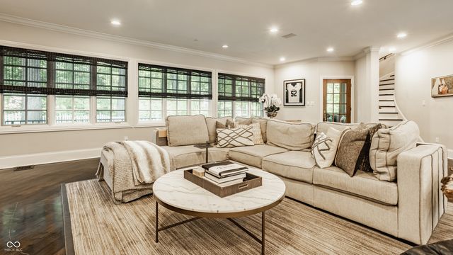 110 Bow Lane, Indianapolis, IN 46220