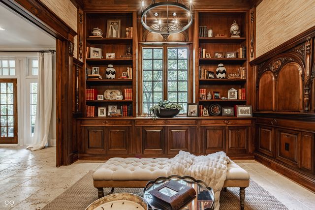 110 Bow Lane, Indianapolis, IN 46220