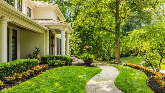 110 Bow Lane, Indianapolis, IN 46220
