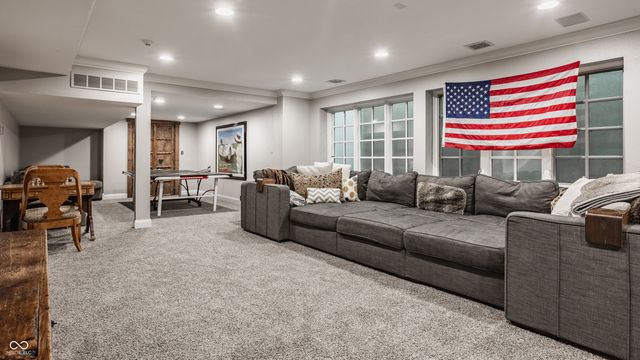 110 Bow Lane, Indianapolis, IN 46220