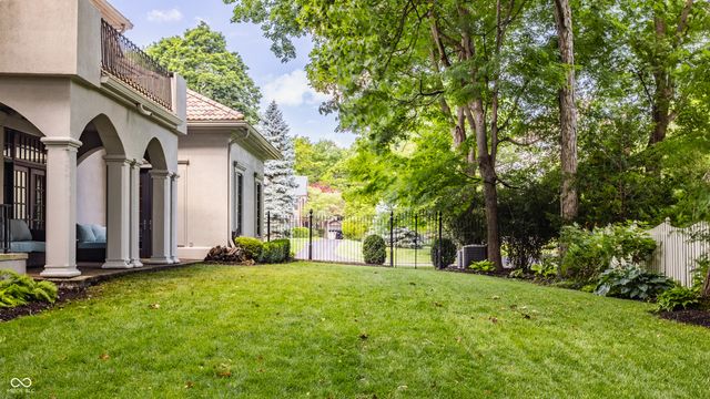 110 Bow Lane, Indianapolis, IN 46220