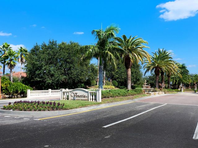 4417 CORSO VENETIA BOULEVARD D22, Venice, FL 34293