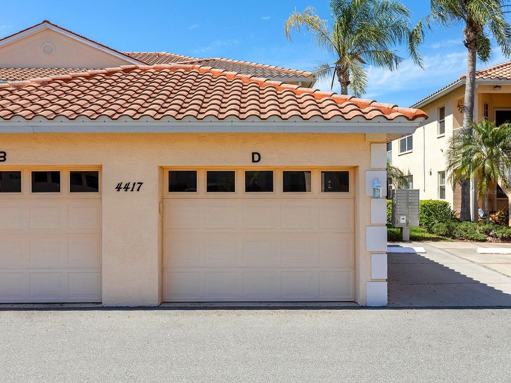 Image 29 of property listing at 4417 CORSO VENETIA BOULEVARD D22, Venice, FL 34293