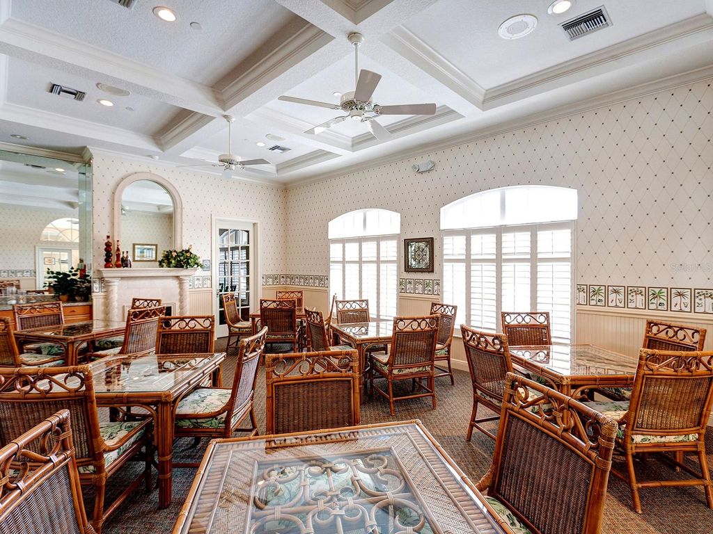 Image 37 of property listing at 4417 CORSO VENETIA BOULEVARD D22, Venice, FL 34293