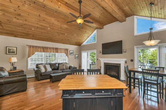 9 Warbonnet Lane, Gilmanton, NH 03237