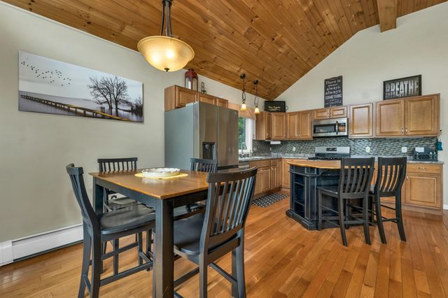 9 Warbonnet Lane, Gilmanton, NH 03237