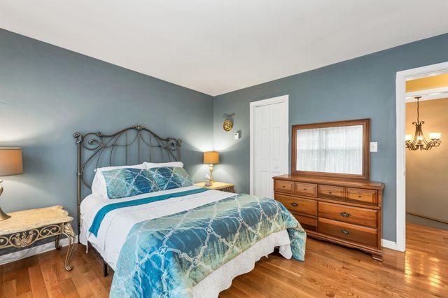 9 Warbonnet Lane, Gilmanton, NH 03237