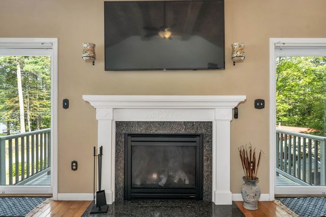 9 Warbonnet Lane, Gilmanton, NH 03237