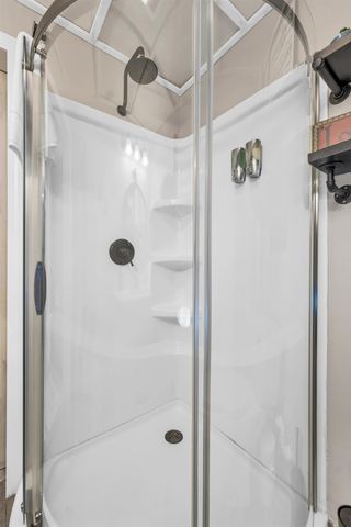 9 Warbonnet Lane, Gilmanton, NH 03237