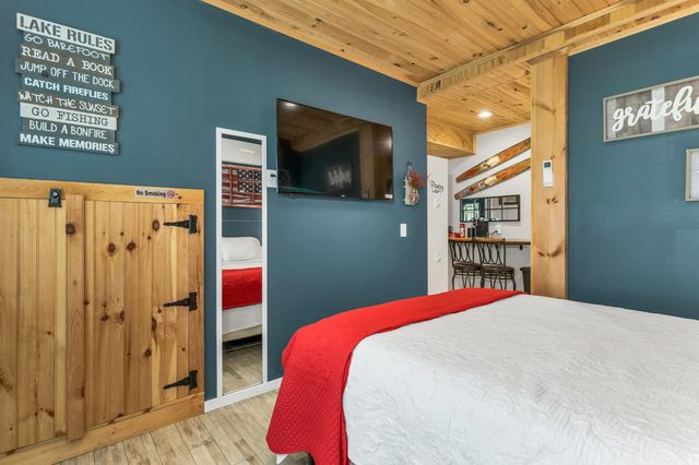 9 Warbonnet Lane, Gilmanton, NH 03237