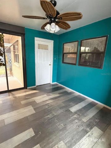 1117 OAKLAND, Tavares, FL 32778