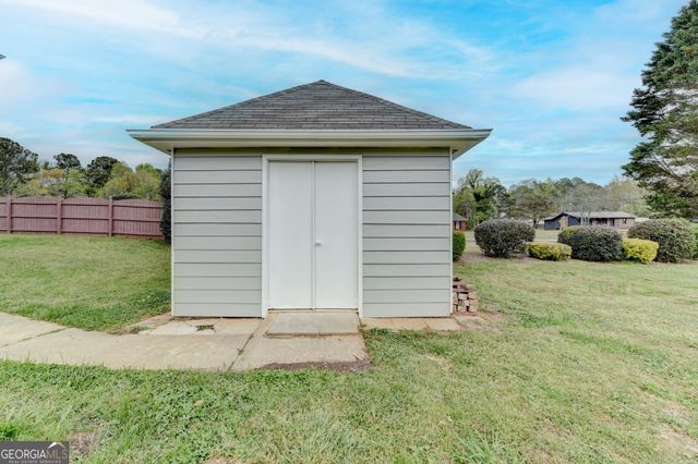 1945 Morgan Drive, Cumming, GA 30040