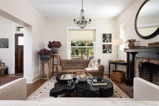 2235 N Emerson Street, Denver, CO 80205