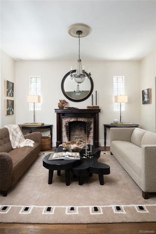 2235 N Emerson Street, Denver, CO 80205