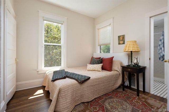 2235 N Emerson Street, Denver, CO 80205