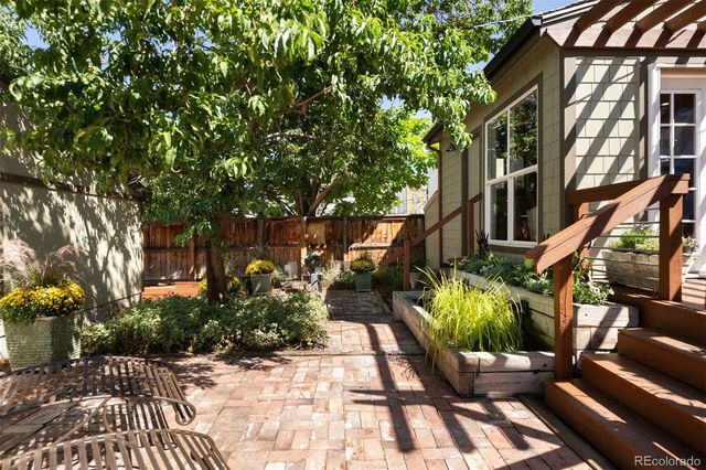 2235 N Emerson Street, Denver, CO 80205