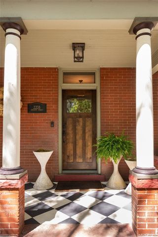 2235 N Emerson Street, Denver, CO 80205