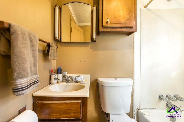 3493 Barnes Street, Macon, GA 31204