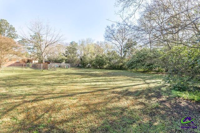 3493 Barnes Street, Macon, GA 31204