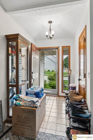 11715 S 25th Avenue Circle, Bellevue, NE 68123