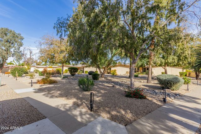 13318 W STONEBROOK Drive, Sun City West, AZ 85375