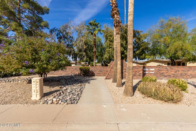 13318 W STONEBROOK Drive, Sun City West, AZ 85375
