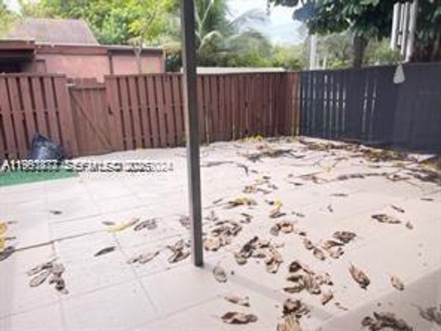 1761 NW 73rd Ave 47, Plantation, FL 33313