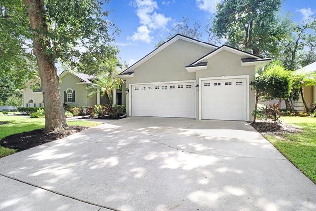 2203 VALRICO FOREST DRIVE, Valrico, FL 33594