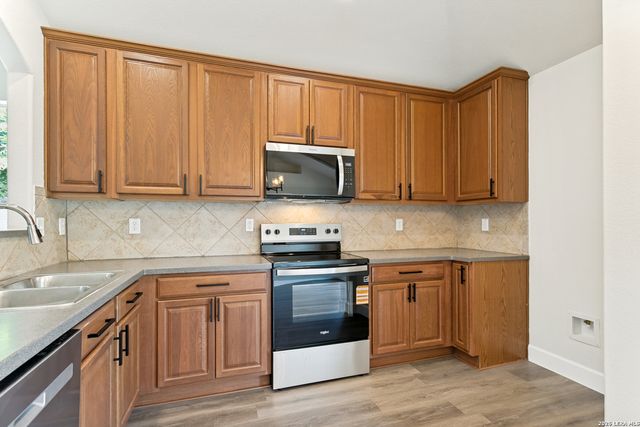 8819 MISSION BRK, San Antonio, TX 78223