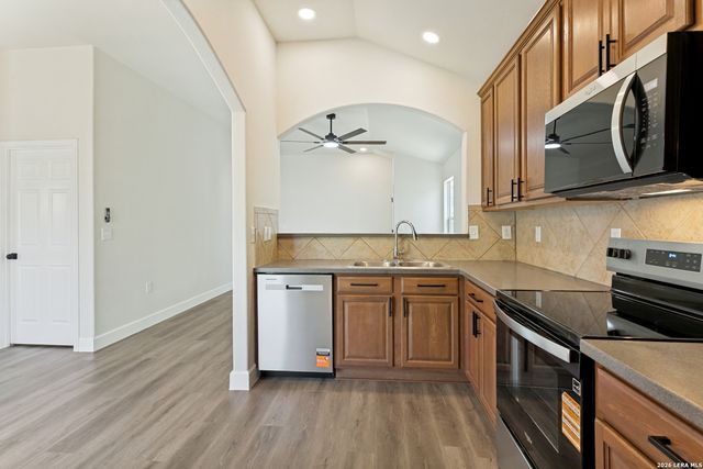 8819 MISSION BRK, San Antonio, TX 78223