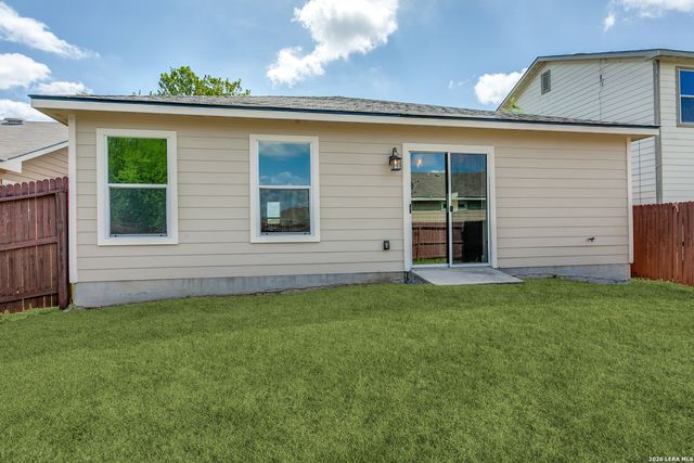 8819 MISSION BRK, San Antonio, TX 78223