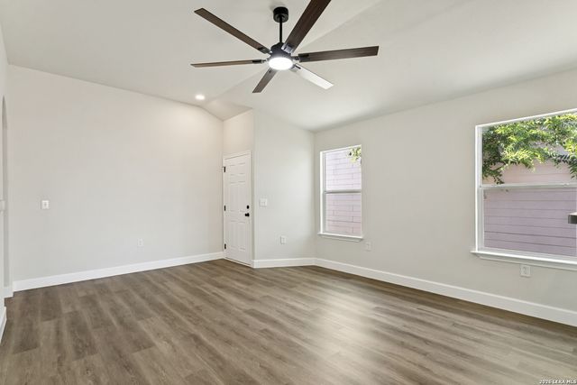 8819 MISSION BRK, San Antonio, TX 78223