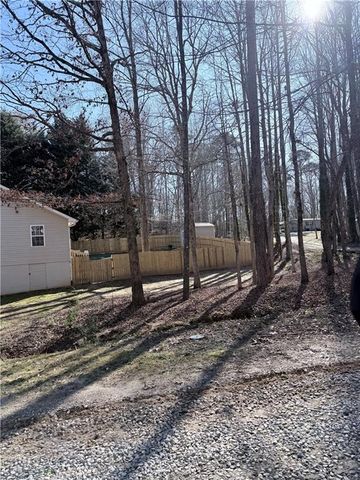 218 Eden Woods, Clarkesville, GA 30523