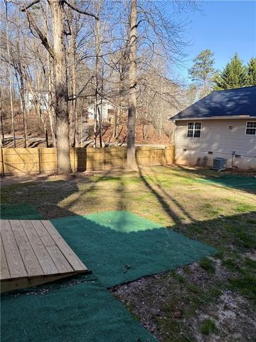 218 Eden Woods, Clarkesville, GA 30523