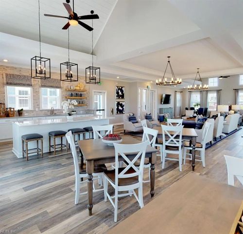 421 Middleton WAY, Chesapeake, VA 23322