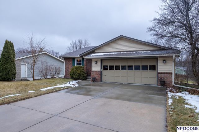 8141 Bancroft Avenue, Lincoln, NE 68506