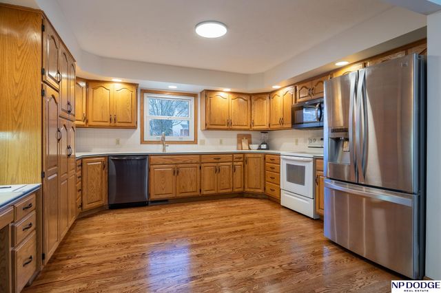 8141 Bancroft Avenue, Lincoln, NE 68506