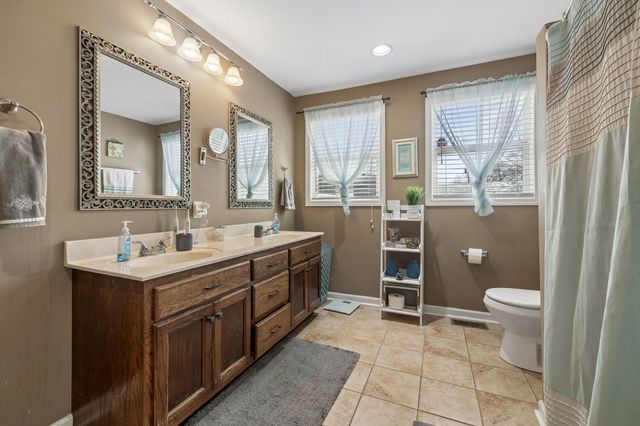 1604 Overton St, Old Hickory, TN 37138