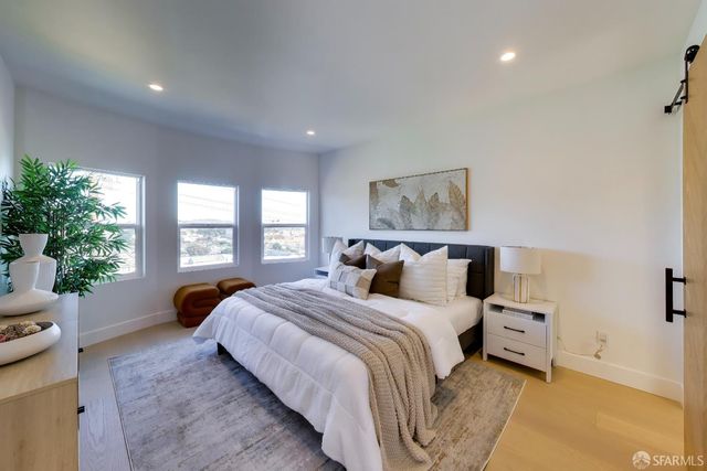 975 Darien Way, San Francisco, CA 94127