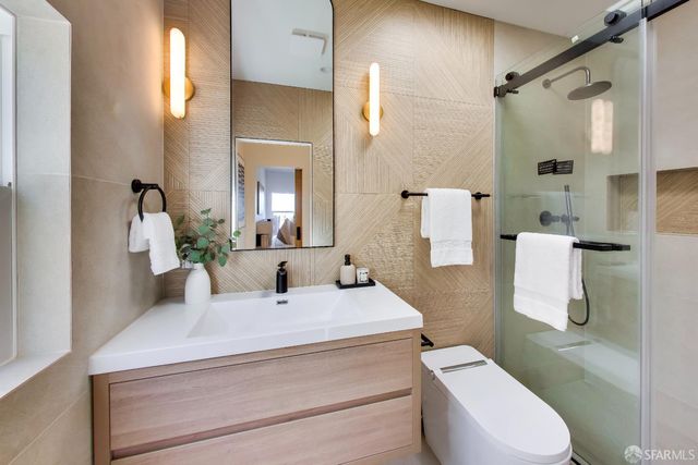 975 Darien Way, San Francisco, CA 94127