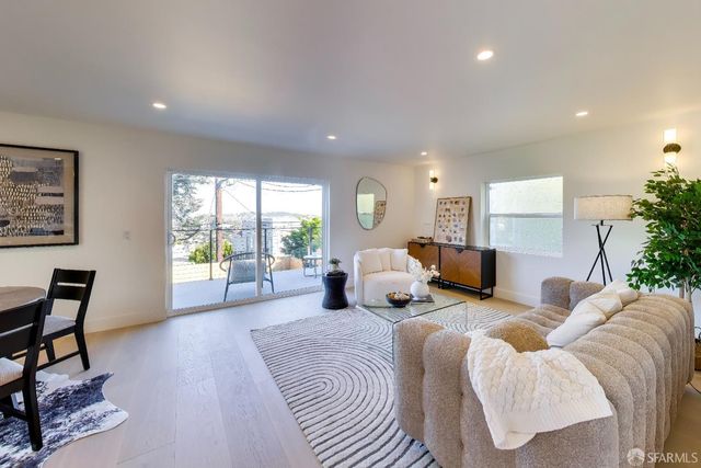 975 Darien Way, San Francisco, CA 94127