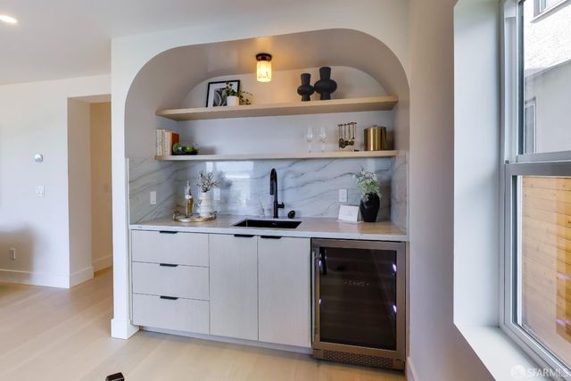 975 Darien Way, San Francisco, CA 94127