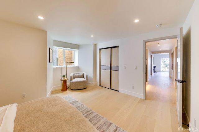 975 Darien Way, San Francisco, CA 94127